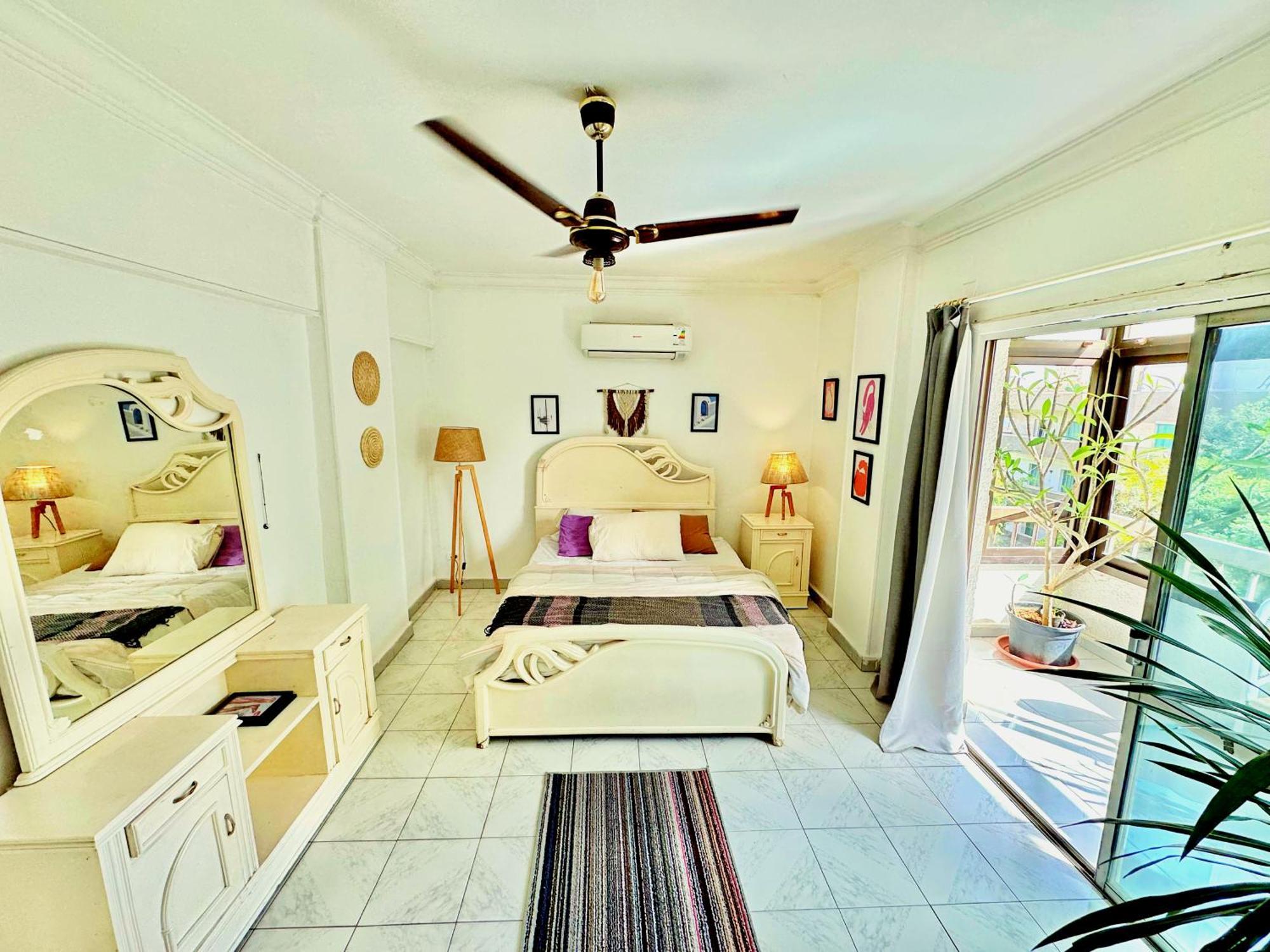 Large Room With Its Own Balcony Cairo Exterior foto